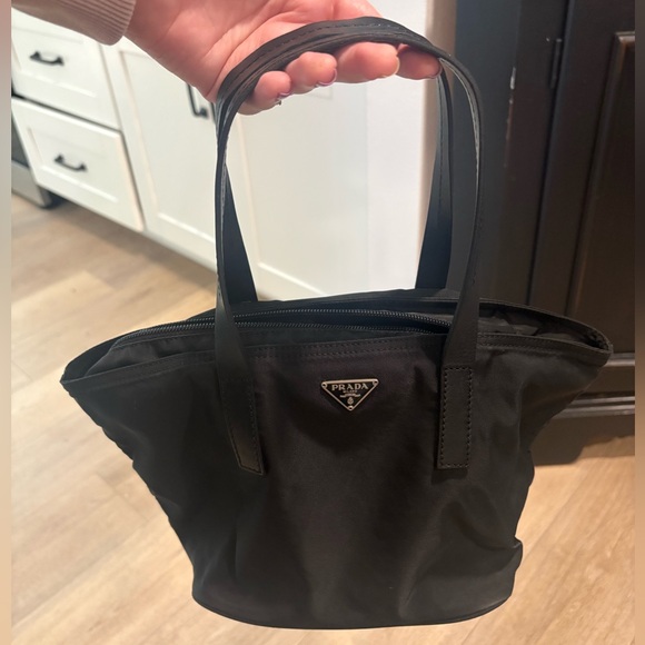 Authentic PRADA VELA SPORT Nylon Leather Shoulder Hand Bag Black - Picture 2 of 16